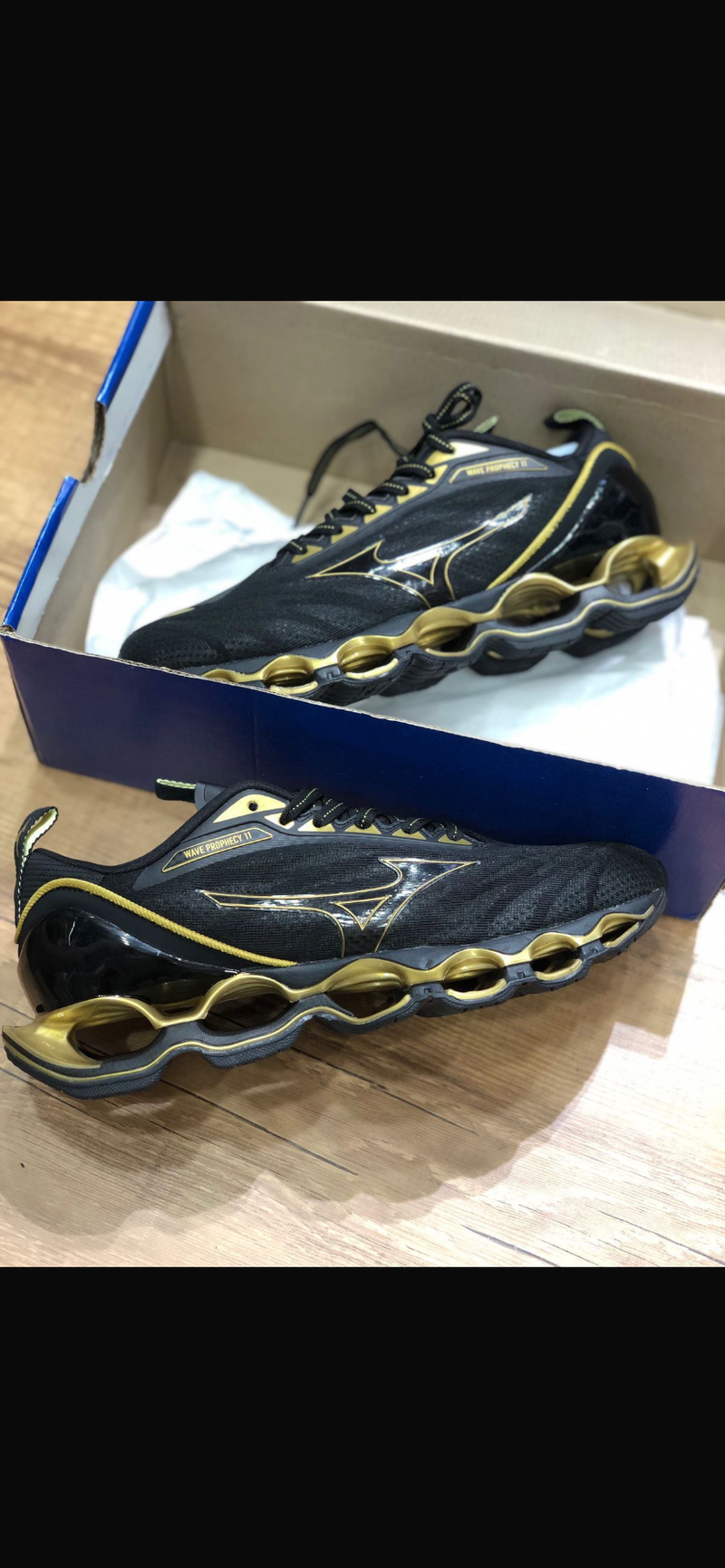 Mizuno prophecy 11 (preto e dourado)