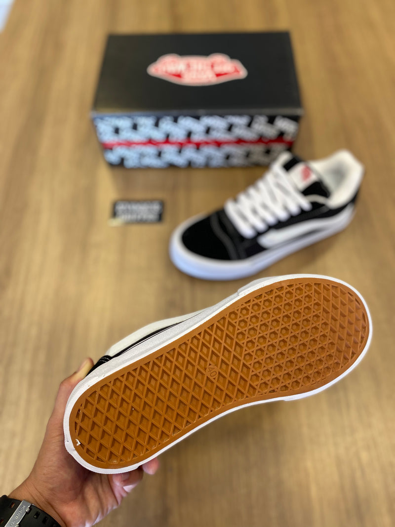 Vans Knu Skool