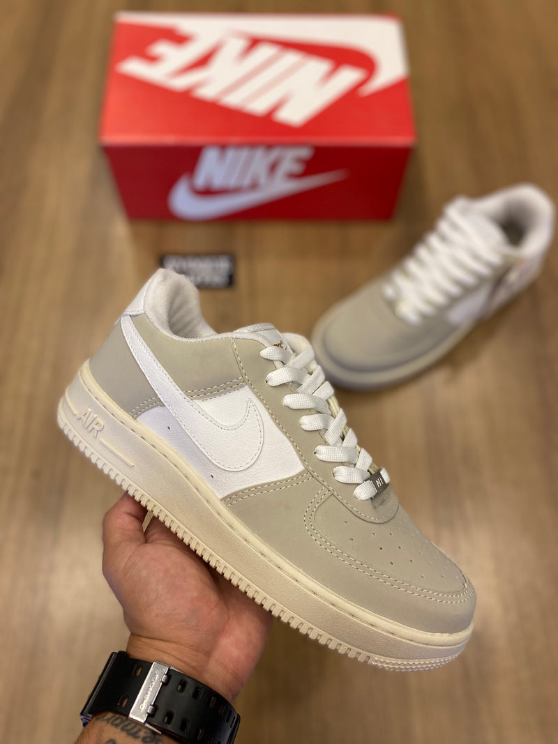 Air Force 1 Branco C/  Bege